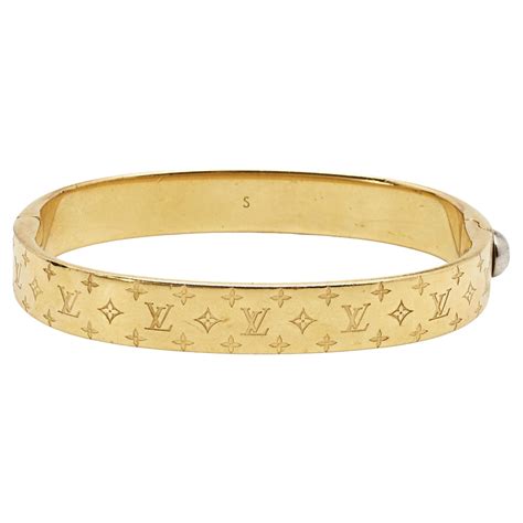 louis vuitton bracelet size guide|louis vuitton gold bangle bracelet.